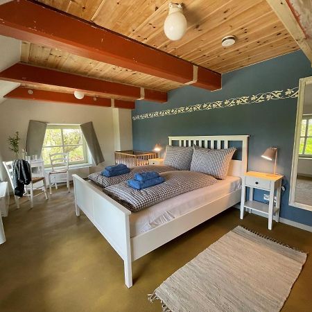 Mooi Stuv , Maisonettenwohnung , Gulfhof , Kachelofen Norden Extérieur photo