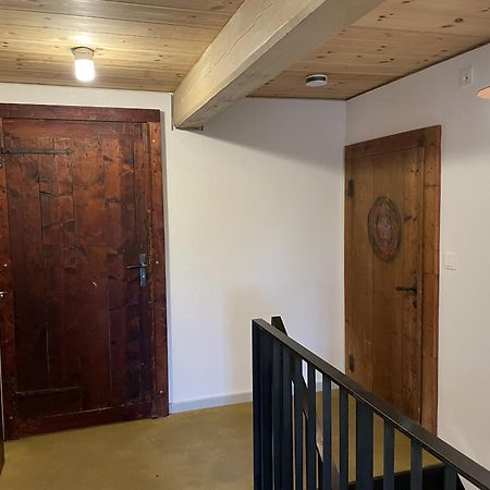 Mooi Stuv , Maisonettenwohnung , Gulfhof , Kachelofen Norden Extérieur photo