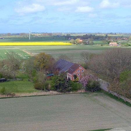 Mooi Stuv , Maisonettenwohnung , Gulfhof , Kachelofen Norden Extérieur photo
