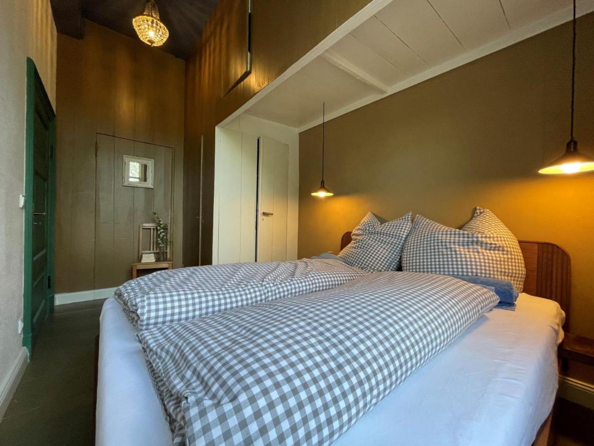 Mooi Stuv , Maisonettenwohnung , Gulfhof , Kachelofen Norden Extérieur photo