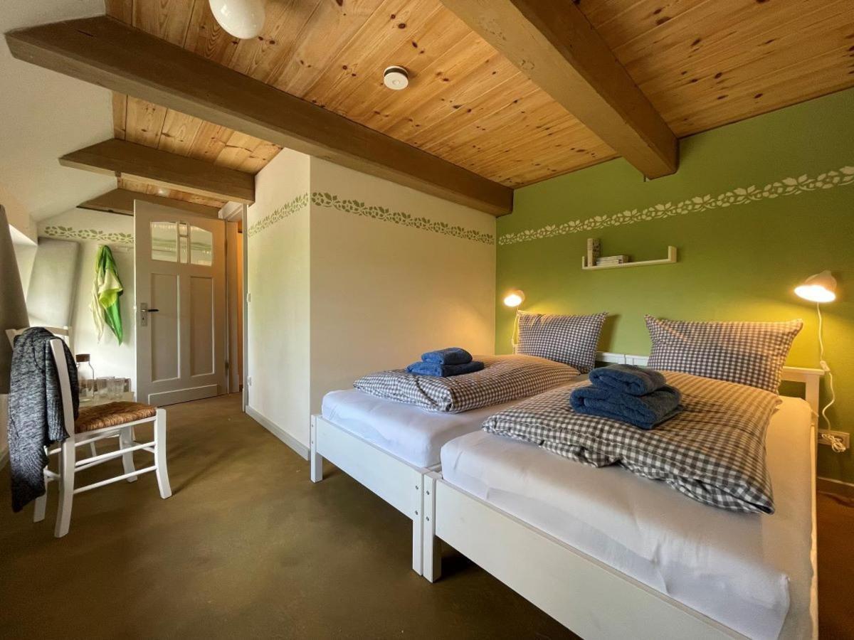 Mooi Stuv , Maisonettenwohnung , Gulfhof , Kachelofen Norden Extérieur photo