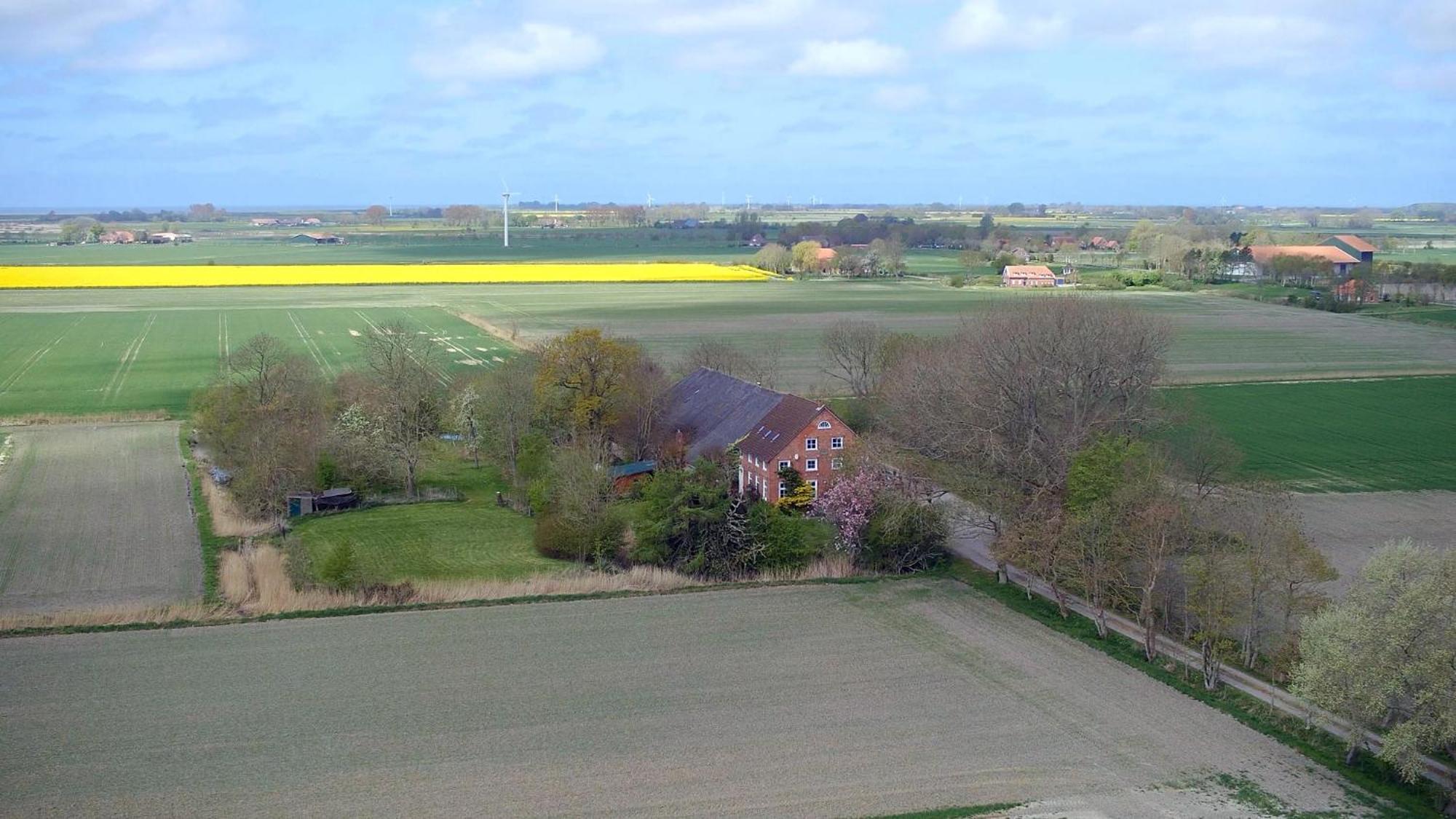Mooi Stuv , Maisonettenwohnung , Gulfhof , Kachelofen Norden Extérieur photo